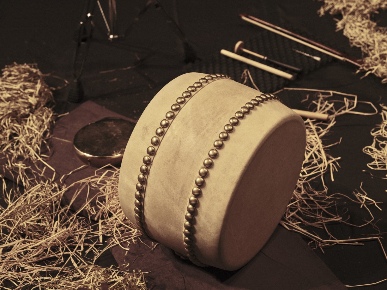 Korean drum and materials